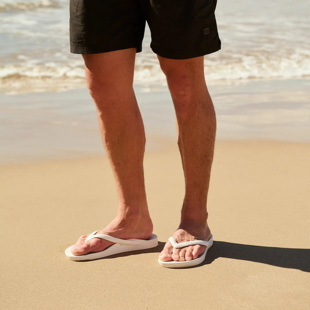 Arch Support Flip Flops – Classic – White