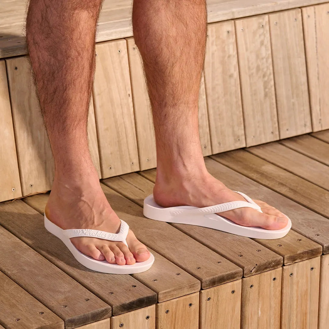 Arch Support Flip Flops – Classic – White
